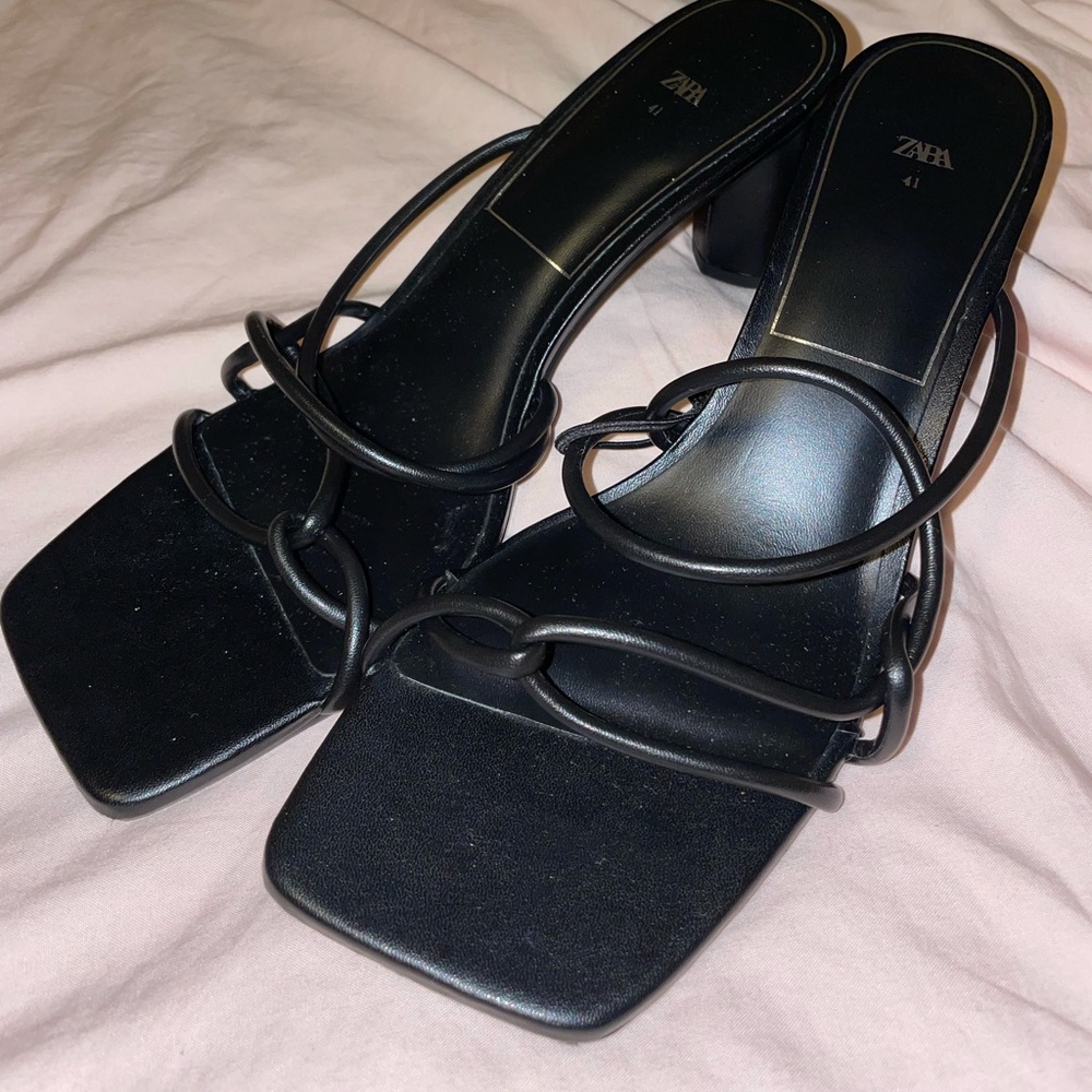 Brand new Zara heels